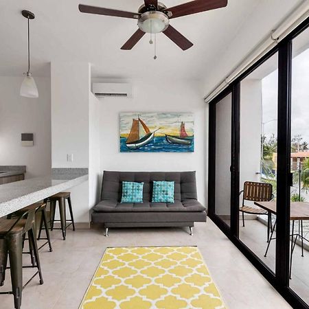 Velas Condos City And Pool Viewプエルト・モレロス エクステリア 写真