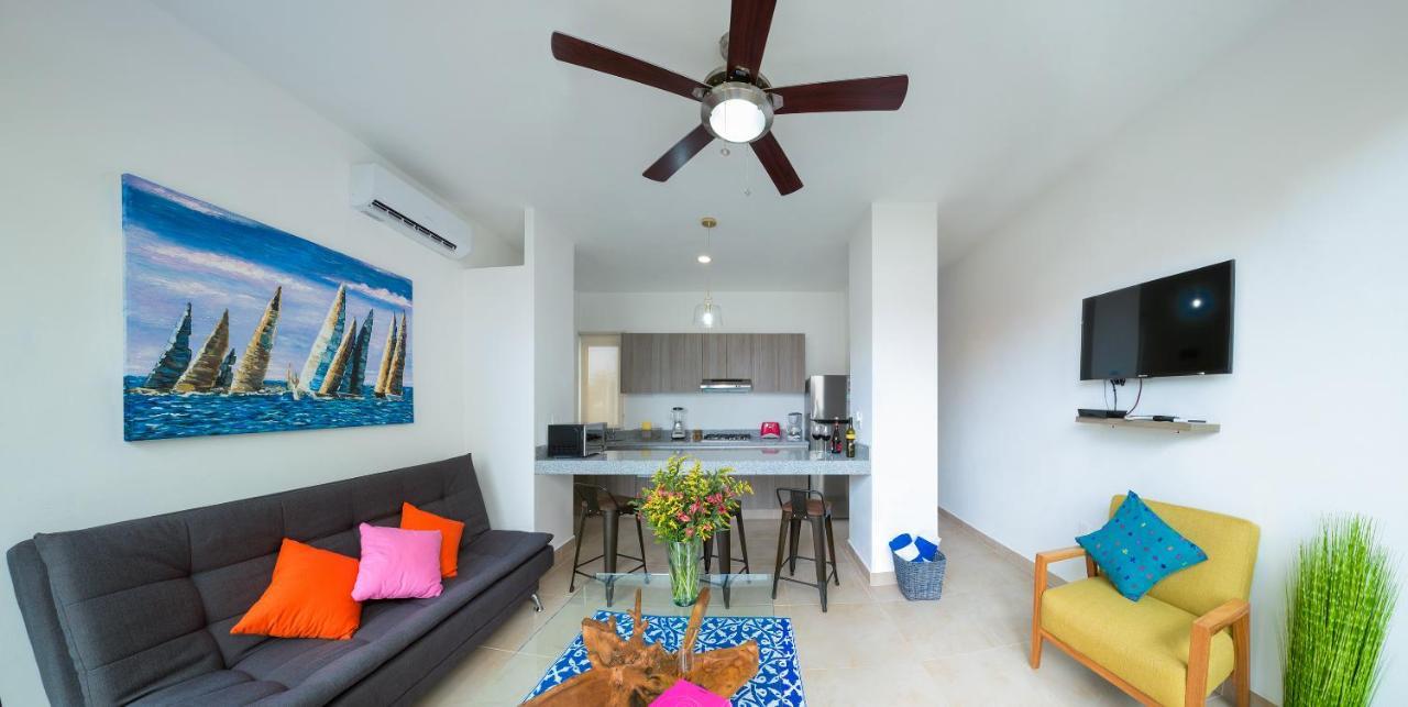Velas Condos City And Pool Viewプエルト・モレロス エクステリア 写真